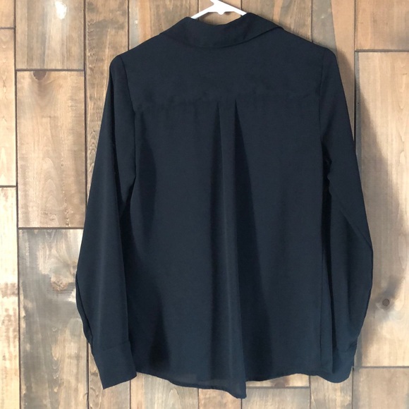 Express women’s black flowy dress shirt - Picture 2 of 5